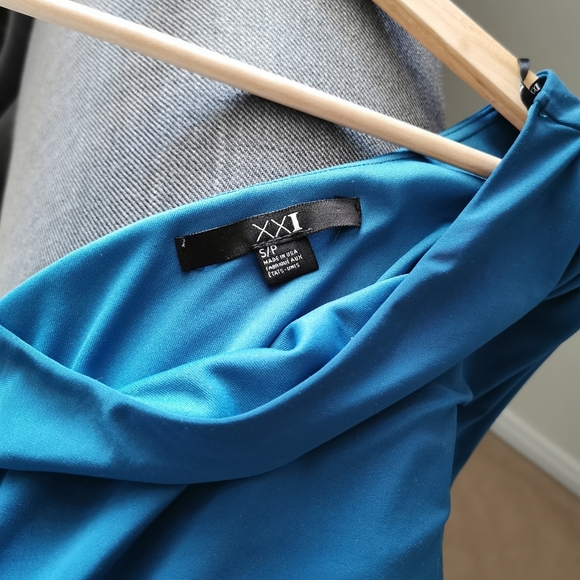 Forever 21 dress - Picture 3 of 4